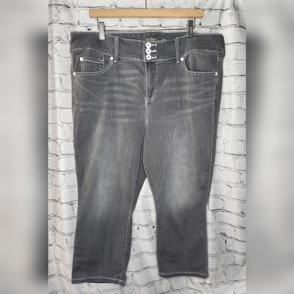 Torrid NWT‎ Grey Cropped Jegging Skinny Fit Capri Size 20 NWT